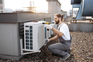 HVAC expert Combining Heat Pumps and Gas Central Heating